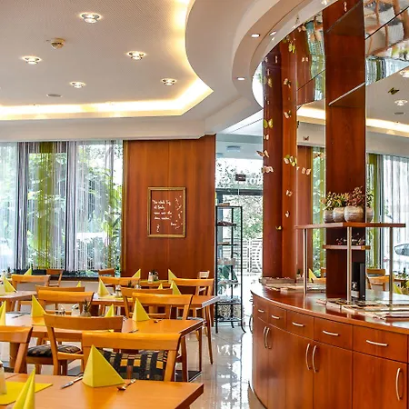 Stoiser -parkplatz Inbegriffen! Ξενοδοχείο Γκρατς