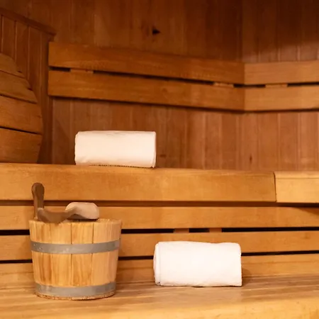 Stoiser -parkplatz Inbegriffen! 4* غراتس