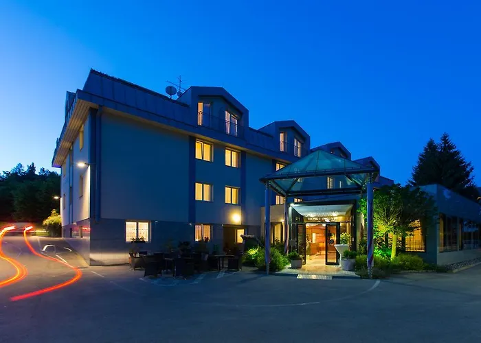 فندق Stoiser -parkplatz Inbegriffen! 4*