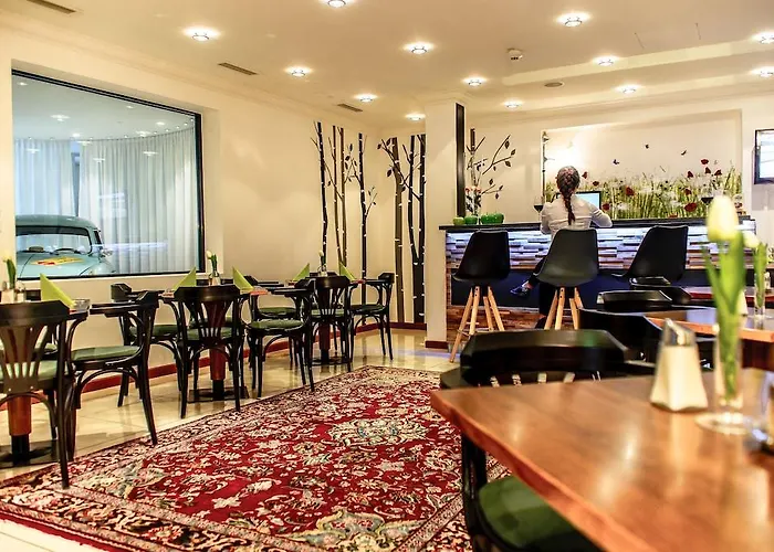 Stoiser -parkplatz Inbegriffen! Hotel 4*