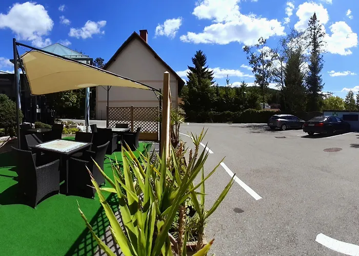 Stoiser -parkplatz Inbegriffen! ホテル